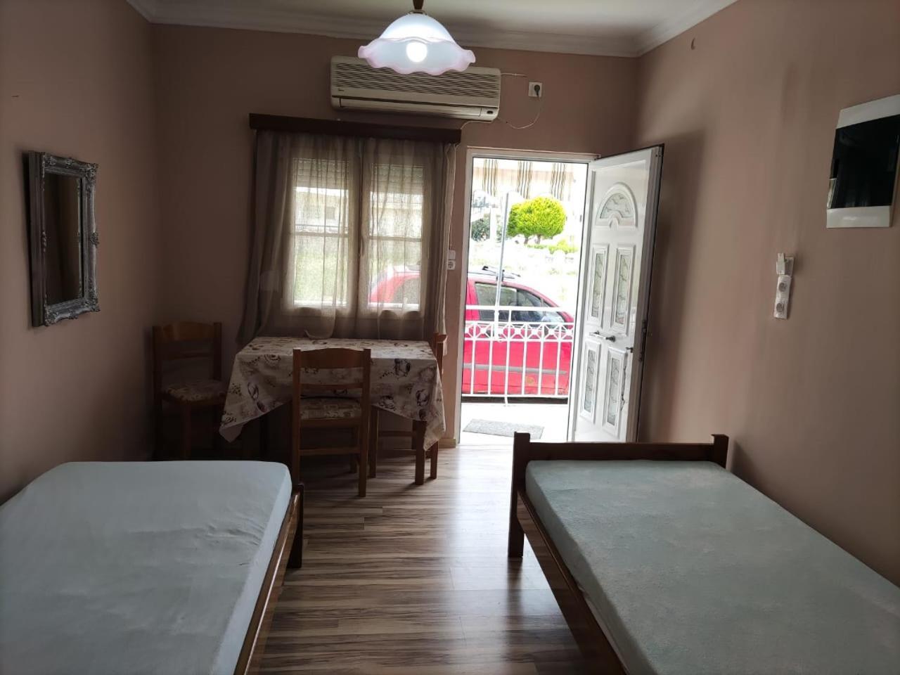 Sissy Apartment Βραχάτι Εξωτερικό φωτογραφία